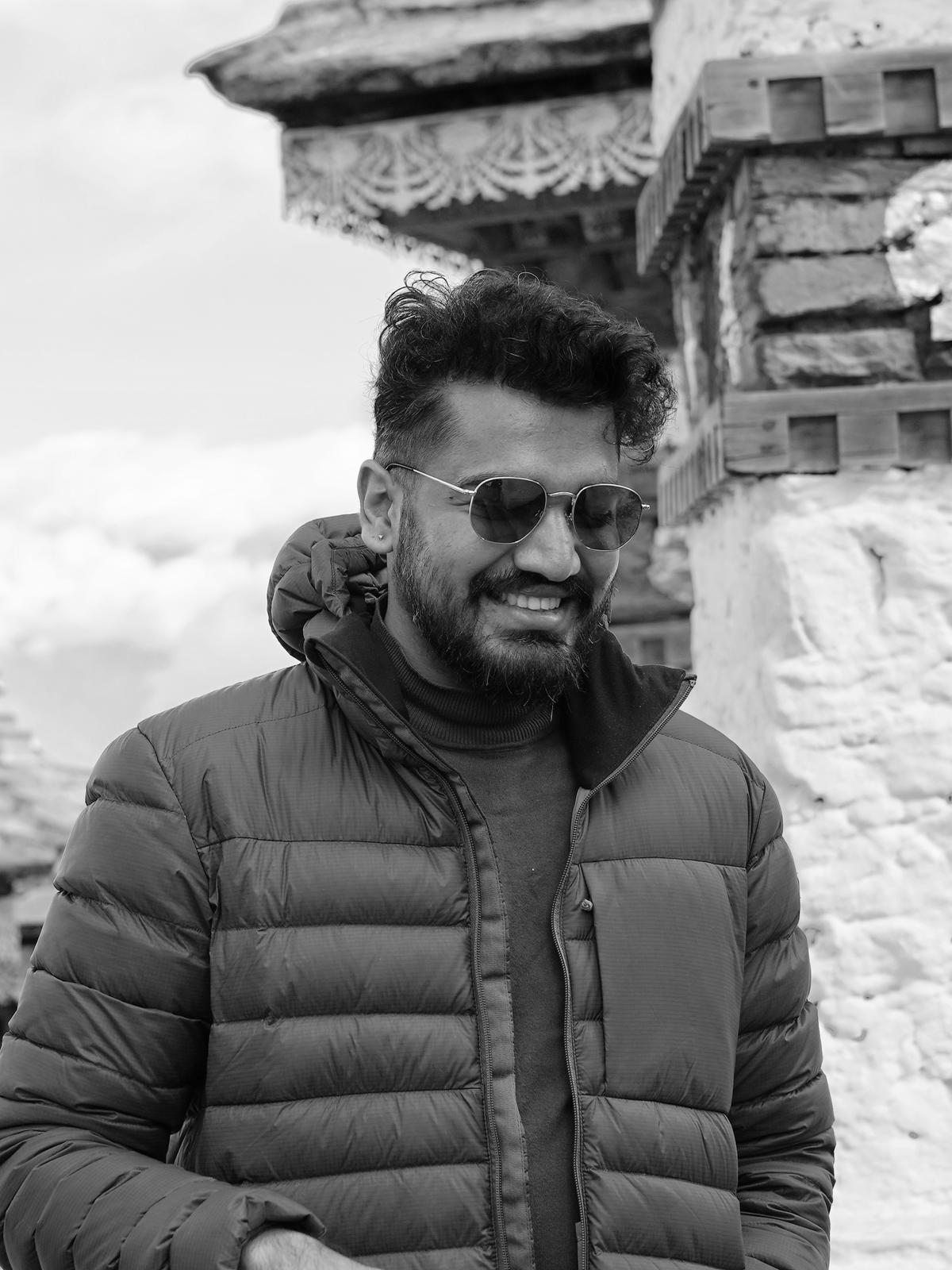 నీల్ కోటే. నీల్ కోటే.